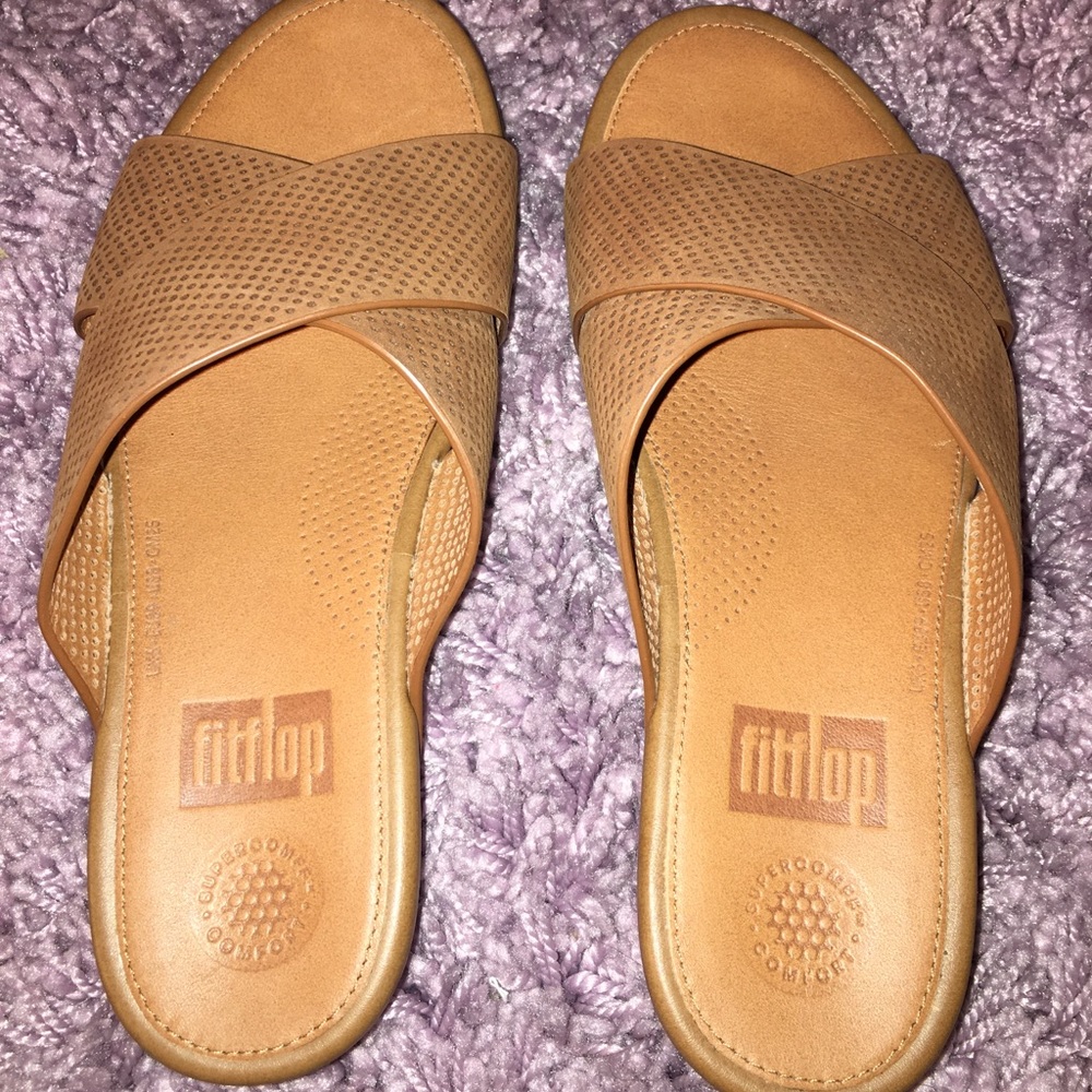 Fit flops slides ons tan 8.5 W
